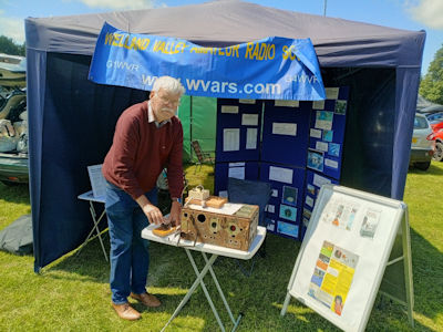 Description of Picture.